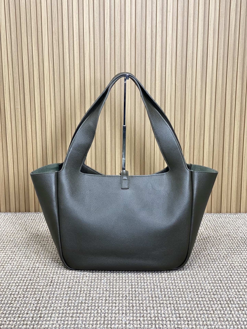 Y51 hobo bags